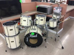 Pearl Export Drum Set